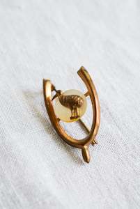 Nz Made: Unique Kiwiana brooch