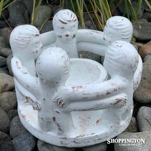 Pottery Circle of Friends / White