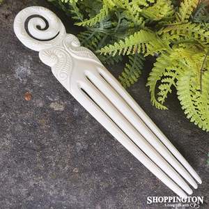 Bone Carvings: Bone Carving Heru