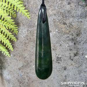 Pounamu Roimata Toki