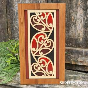Woodcraft: NZ Made Wooden Wall Panel / Kowhaiwhai - heart