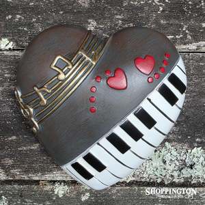 Home Decor: Collectable Heart - Piano Keys