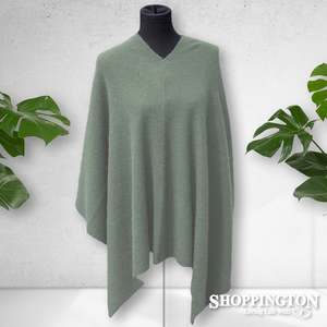 Nz Clothing: Two Way Poncho / Moss
