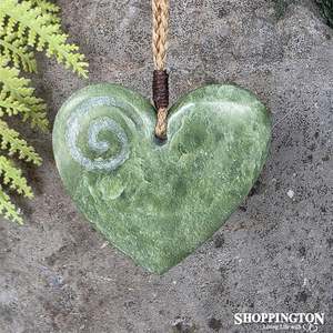 Pounamu Greenstone: Koru Heart Pounamu