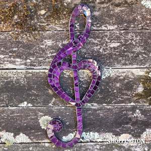 z Mosaic Music Treble Clef with Heart / Purple
