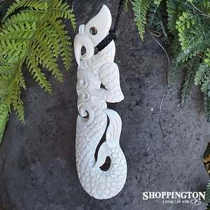 Bone Scaled Manaia Pendant
