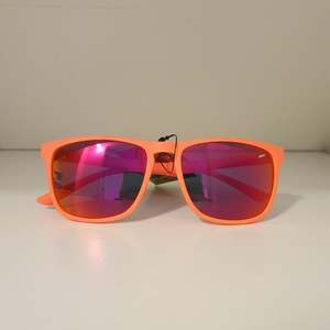 Retro UV400 - Fluoro Sunset sunglasses with Sunset Lenses