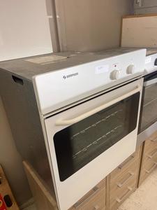 Simpson 60cm Wall Oven - Zone