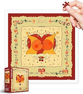 Sweet Kiss - 900 Piece Jigsaw Puzzle
