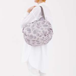 Travel Nostalgia: Shupatto - Sea Pebbles