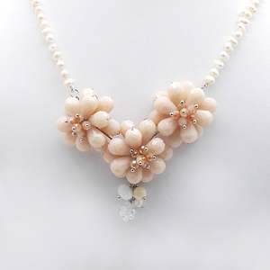 Apricot Hair Accessories: The Alexia Designer Fresh Water Pearl and Crystal Necklace
