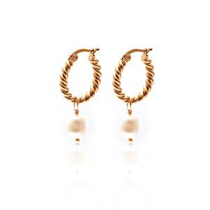 Statement Earrings: Trésor Hoops Pearl + Gold