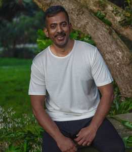 Mens Silk Clothing: Men's Puresilk Short Sleeve Crew - Clearance