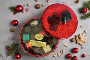 Valentines: Solid Chocolate Gift Box and Lid filled with Chocolates