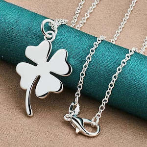 925 Silver 18 Inch Four Leaf Clover Pendant Necklace