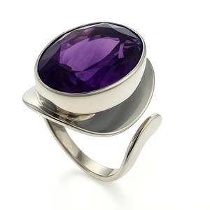Total Stock Over 0 Items: Amethyst Oval Large Sterling Silver Ring