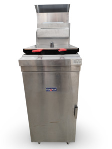 Fryers: Frymax Superfast RC300E Gas Fryer