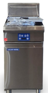 Fryers: Blue Seal GT45 Fryer
