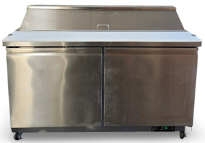 Sandwich Display Fridge: FED TSB1555 Chilled Two Door Pizza Prep