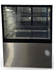 Cold Food Displays: Polar DB950-A Deli Display Fridge