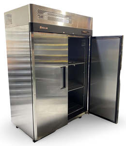 Commercial Refrigeration: Turbo Air KR45-2 Upright Chiller