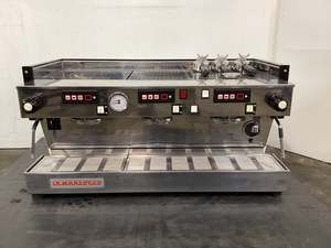 La Marzocco Linea Classic 3 Group Coffee Machine