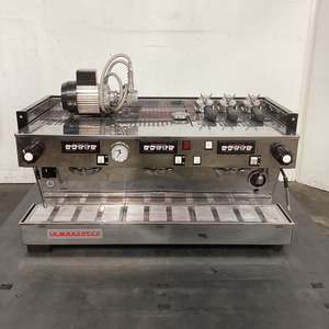 La Marzocco Linea Classic 3 Group Coffee Machine