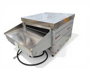 Pizza Ovens: Woodson W.CVP.L.30 Conveyor Oven (AS NEW)