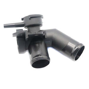 Filler Necks: Nissan Murano Z51 2007 ~ 2014 Coolant Filler Neck / Radiator Cap Hosing