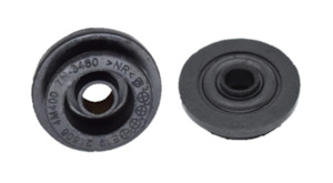 Rubber Mounts: Nissan Radiator Top Rubber Mounts - 21506-4M400