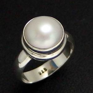 Rings: Chunky Pearl Ring NZ