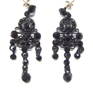 Costume Jewellery: Black Jewelled Chandelier Earring