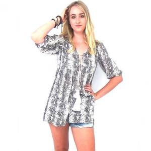 Women's Clothing: Baby Doll Boho Top