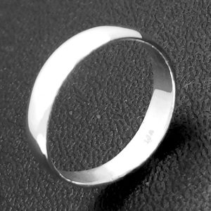 Sterling Silver: 5mm Silver Band Ring