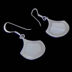 Sterling Silver: Mother Pearl Silver Earrings