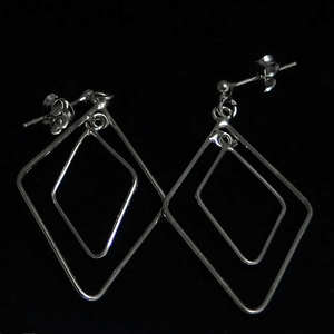Interlocking Diamonds Earring Silver