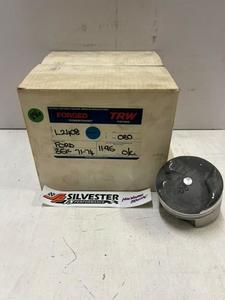 Pistons: TRW PISTON SET FORD 351C .30 L2408