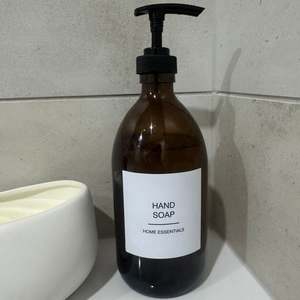 Luxe Glass And Bamboo Storage Vessel: Simplify Glass Pump Bottle – Amber Edition 500ml