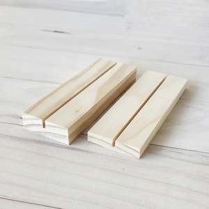Craft Accessories: Wooden Slotted Stands (3.2mm Slot)