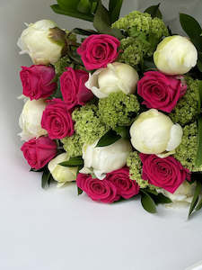 Bouquets: Simply Sympathy Bouquet