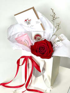 Sweet Romance Gift Bag