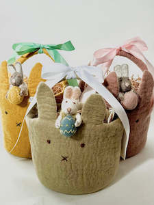 Easter: Bunny & Basket
