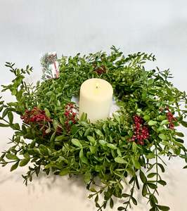 Boxwood Wreath Table Arrangement