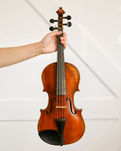 Copy of an Antonius Stradivarius 4/4 Violin made in Czechoslovakia