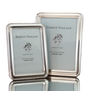 Simply Italian: Bilaminato Light Silver Rounded Frame - Medium