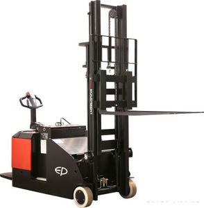 Warehouse and Logistics: Es15-15cs