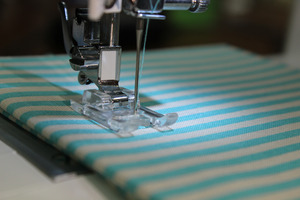 Products: Satin Stitch Snap-on Presser Foot - Singer Presser Feet
