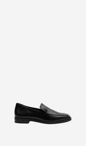 Shoe Sale: La Tribe | Cecile Loafer - Black