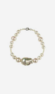 The Gift Guide: Meadowlark | Bon Bon Pearl Bracelet - Silver