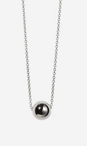 The Gift Guide: Meadowlark | Orb Necklace Small - Silver
